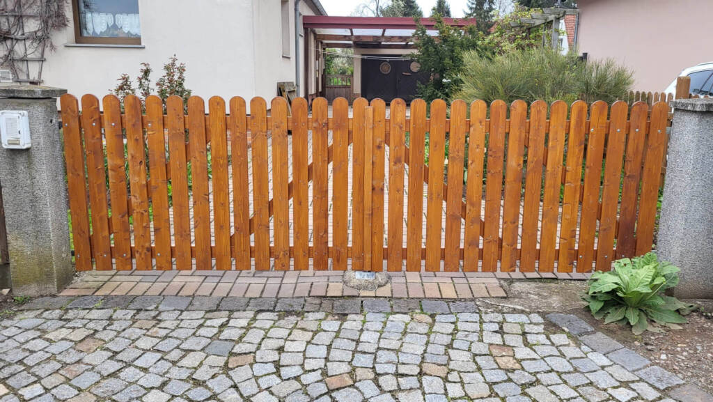 Maßgefertigter Holzzaun der Tischlerei Perkampus aus Halberstadt